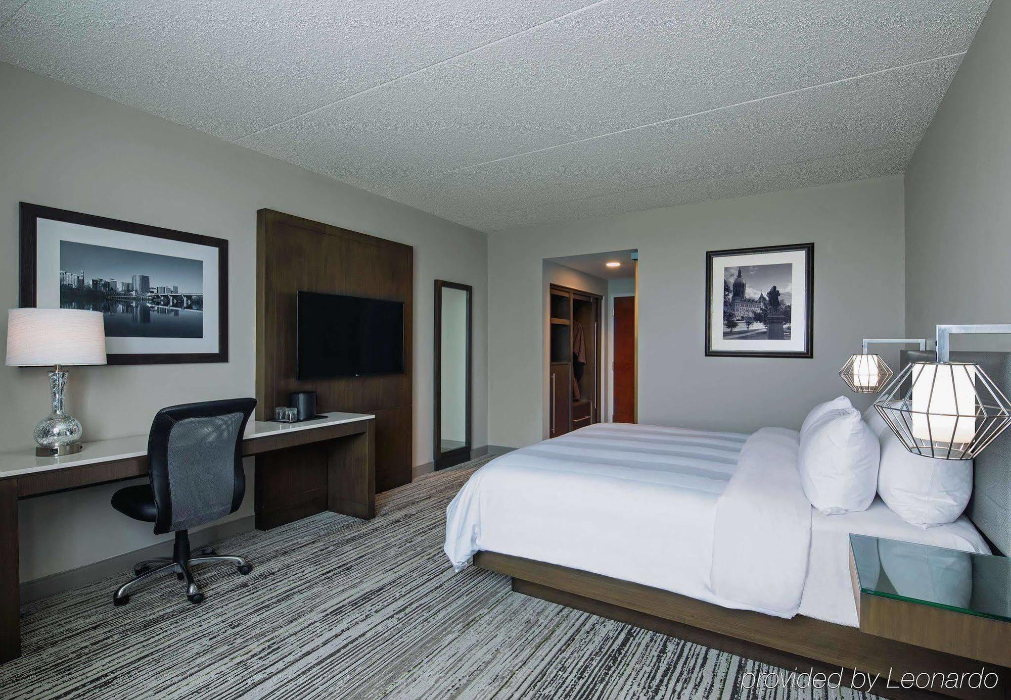 Marriott Hartford/Windsor Airport Hotel Værelse billede